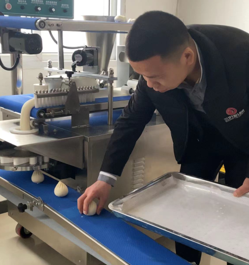 包子機(jī)包包子