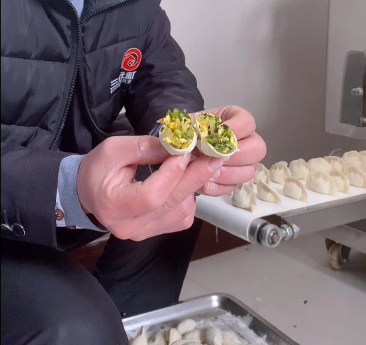 餃子館為什么不適用餃子機(jī)