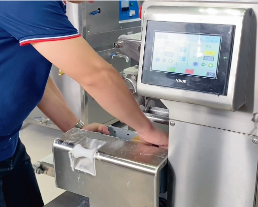 包子餃子一體機(jī)操作方法