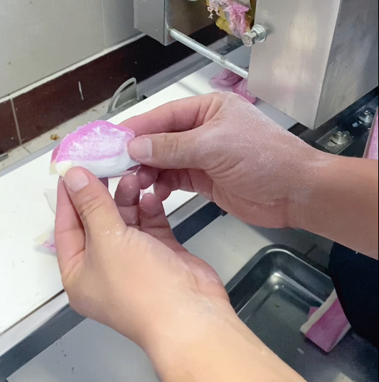 果蔬花邊餃子怎么用餃子機(jī)做