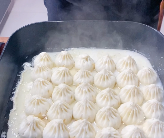 拇指生煎包做法？包子機(jī)來(lái)完成