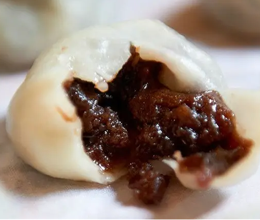 用包子機(jī)做的豆沙包一蒸就炸開，哪里出現(xiàn)了問題？