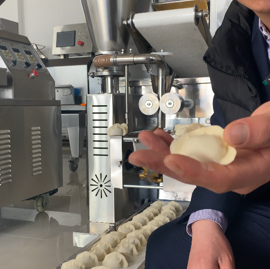 三好餃子機(jī)怎么使用