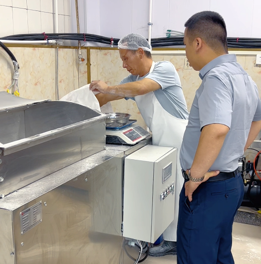 三好饅頭機(jī)怎么按照使用